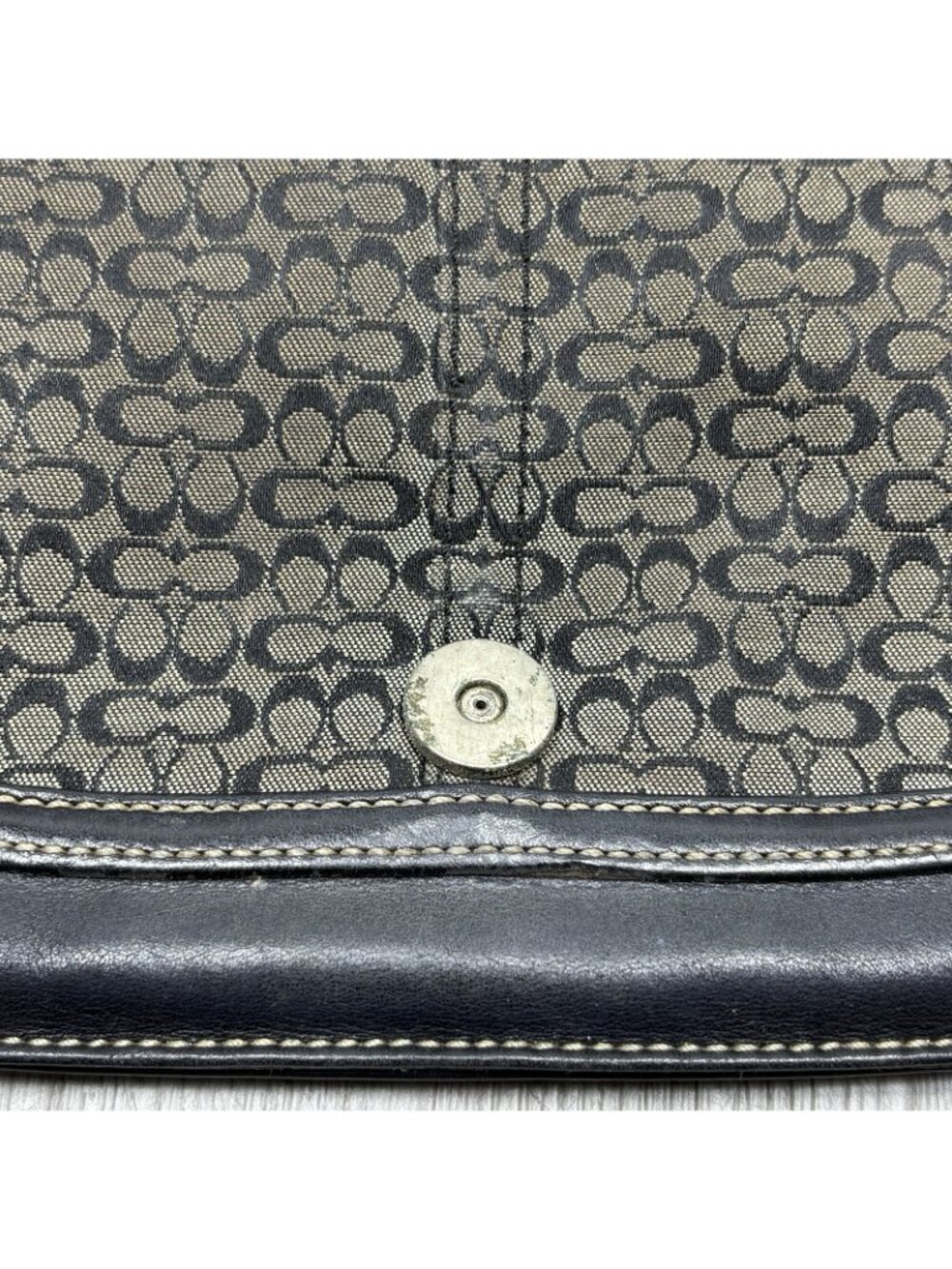 Vintage Coach Y2K Black/Gray Signature Canvas Soho Shoulder Bag 7075 - Picture 4 of 11